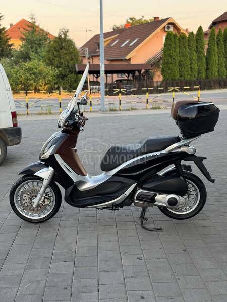 Piaggio Beverly 300 IE