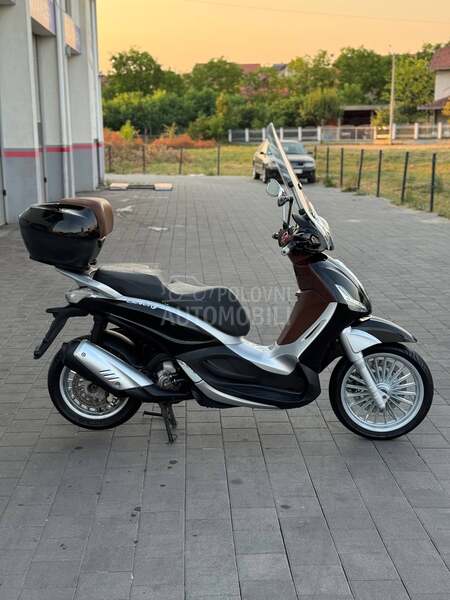 Piaggio Beverly 300 IE