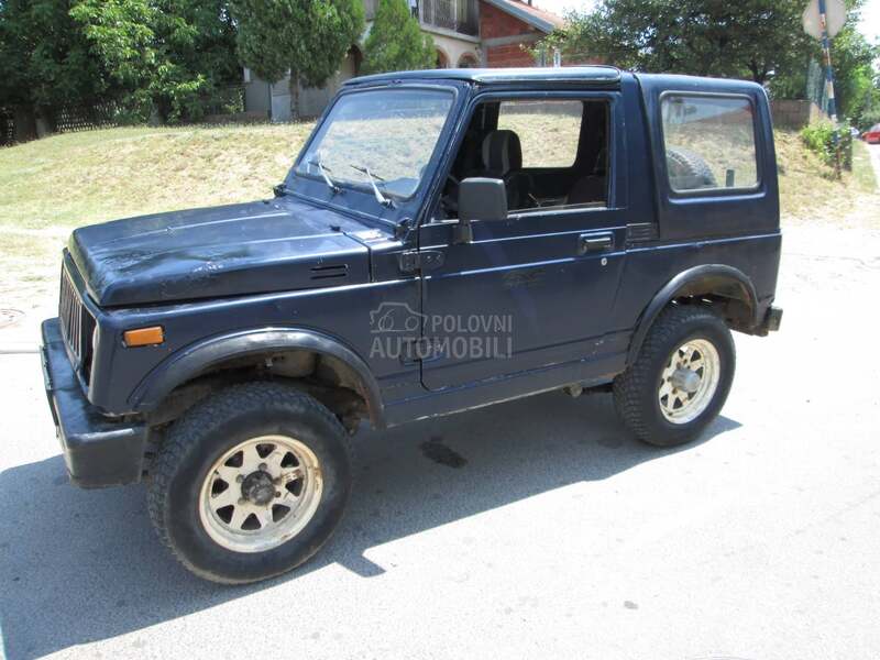 Suzuki SJ Samurai 