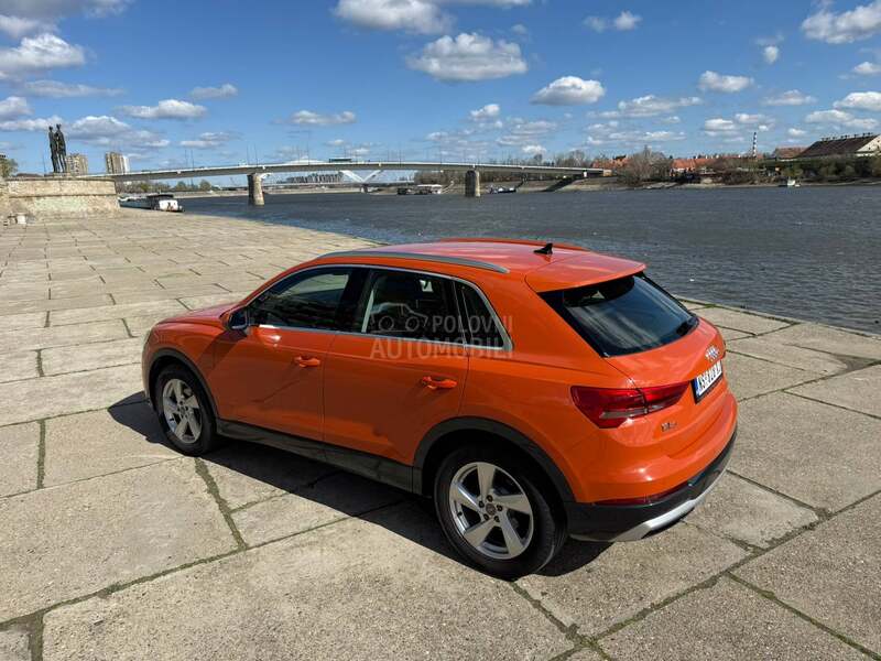 Audi Q3 VIRTUAL AYTOMATIC