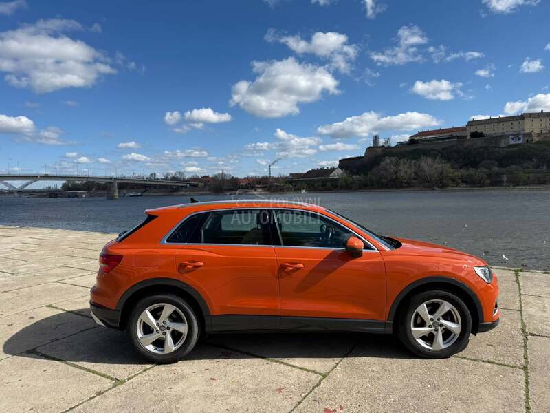 Audi Q3 VIRTUAL AYTOMATIC
