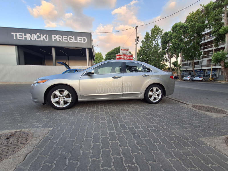 Honda Accord 2.0