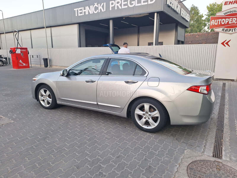 Honda Accord 2.0