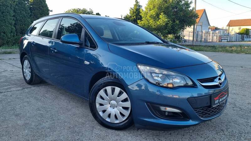 Opel Astra J N.A.V.I