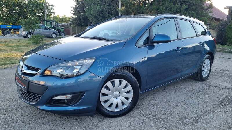 Opel Astra J N.A.V.I