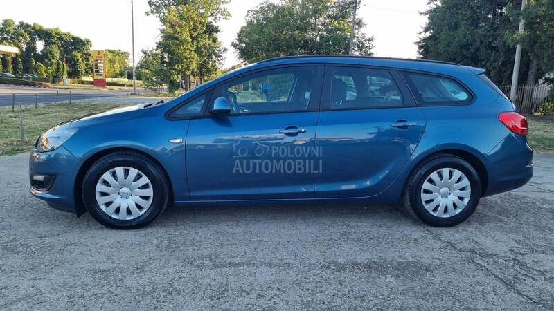 Opel Astra J N.A.V.I