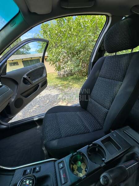 BMW 316 1.8 Compact E46