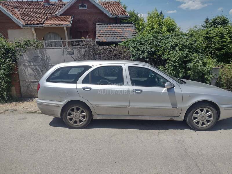 Lancia Lybra 1.9 jtd