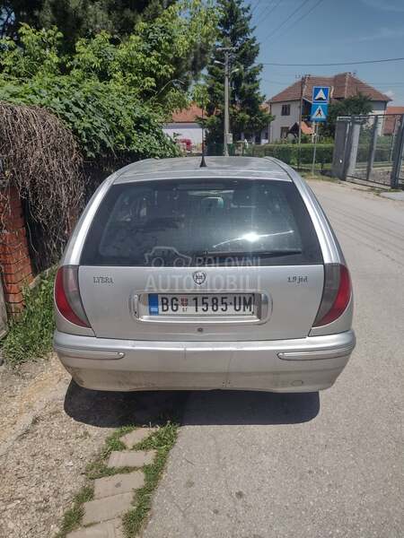 Lancia Lybra 1.9 jtd