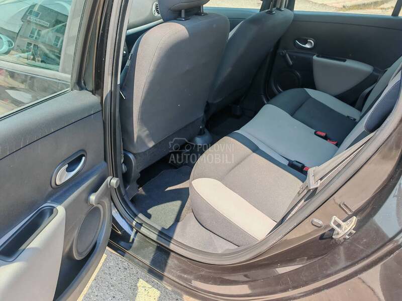 Renault Clio 1.2 5.5.k.w CH