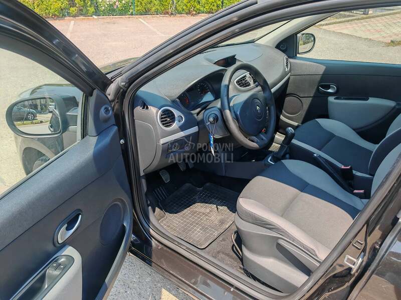 Renault Clio 1.2 5.5.k.w CH
