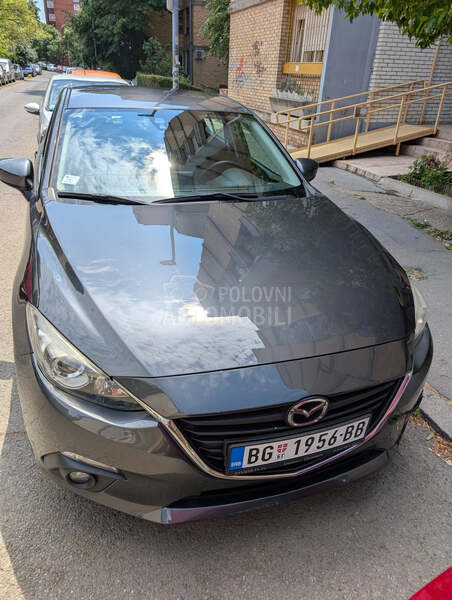 Mazda 3 1.5 skyactive