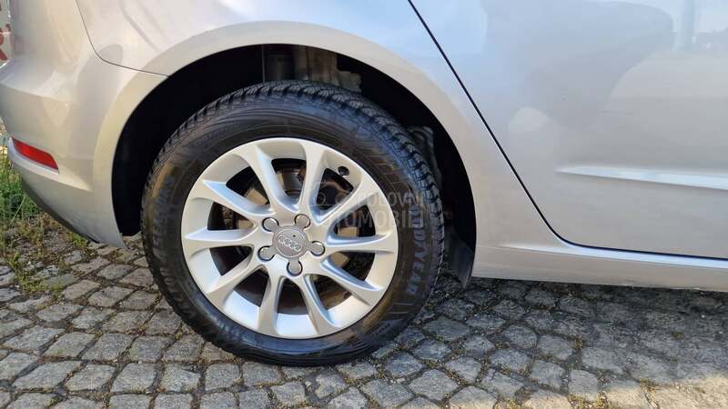 Audi A3 KREDlTl BEZ UCESCA