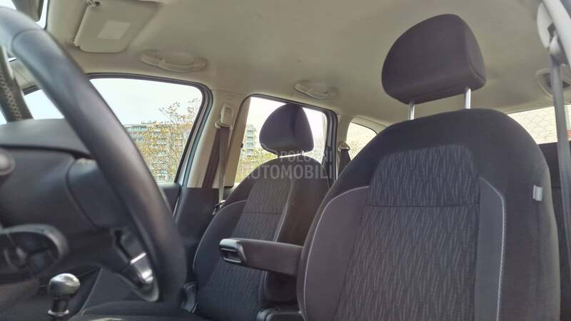 Citroen C3 Picasso KREDlTl BEZ UCESCA