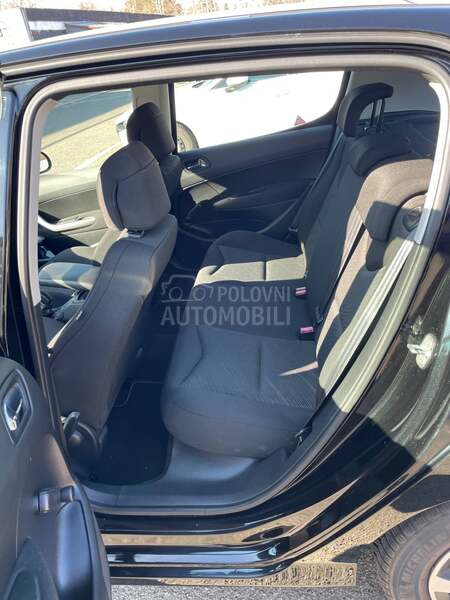 Peugeot 308 1.6 HDI