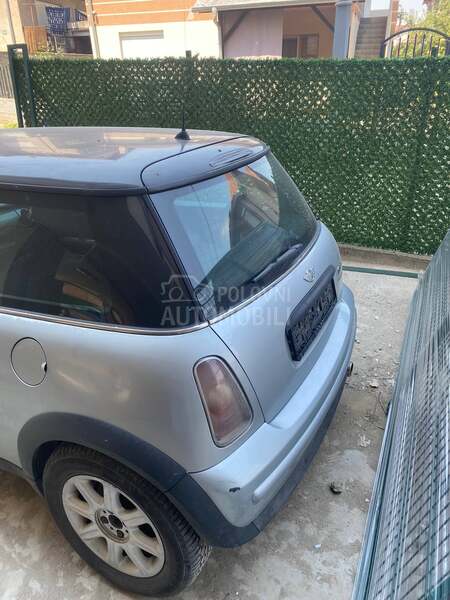 MINI One 
