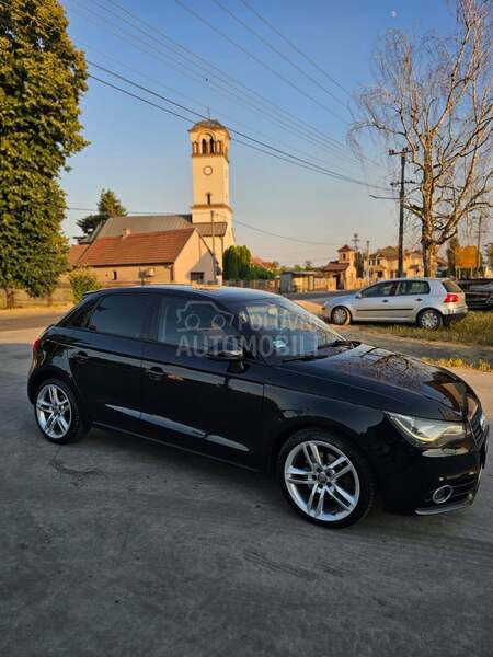 Audi A1 