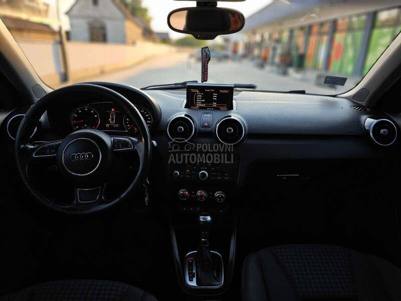 Audi A1 