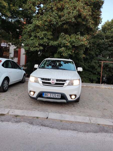 Fiat Freemont 