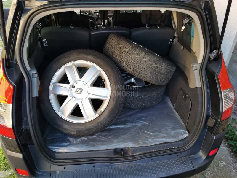 Renault Grand Scenic TNG