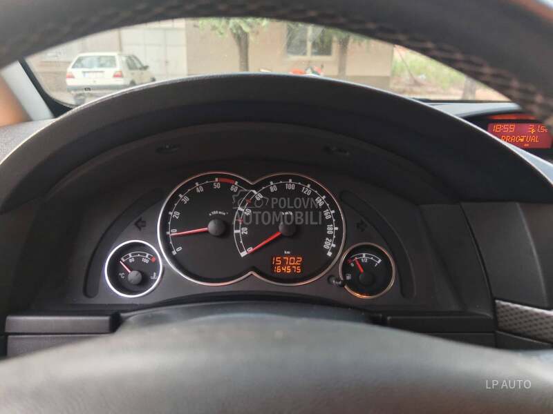 Opel Meriva 