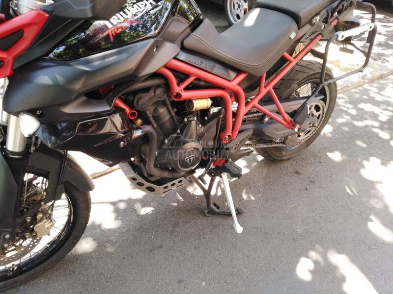 Triumph Tiger 800 XC