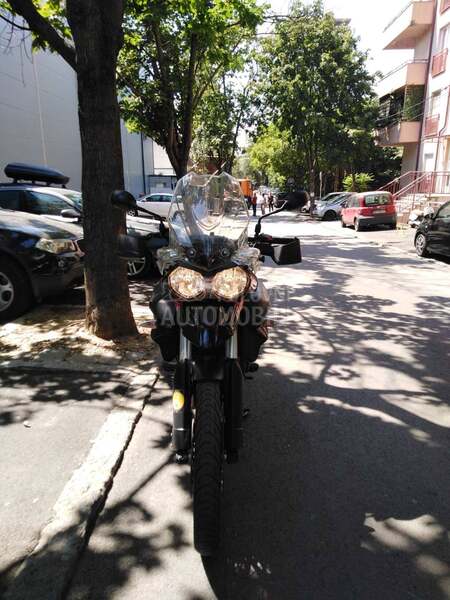 Triumph Tiger 800 XC