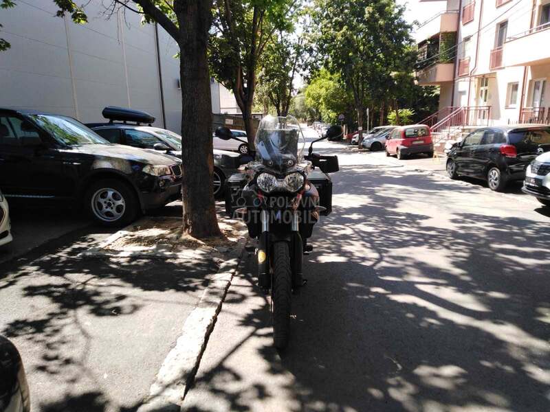 Triumph Tiger 800 XC