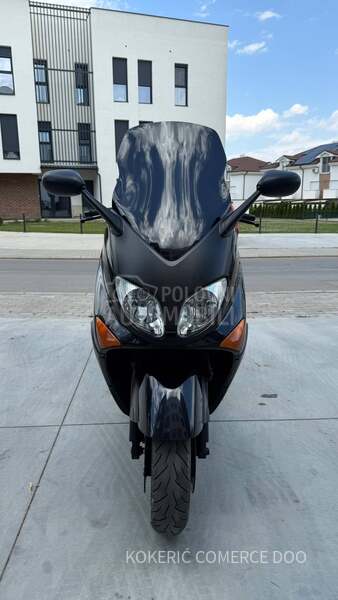 Yamaha TMAX