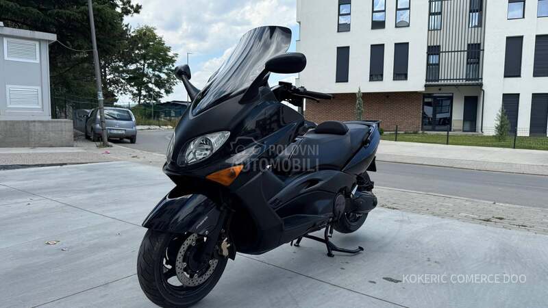 Yamaha TMAX