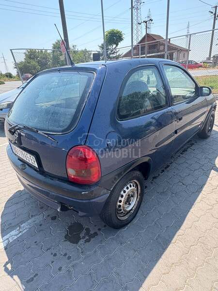 Opel Corsa B 