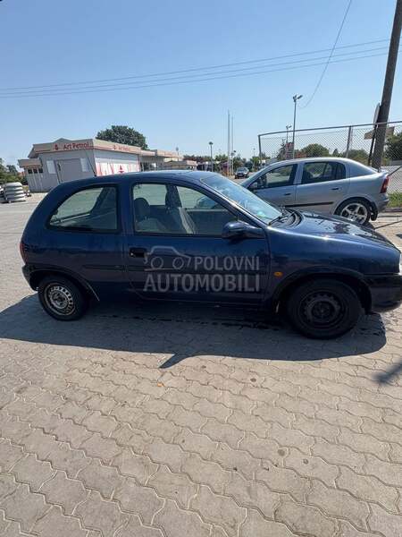 Opel Corsa B 