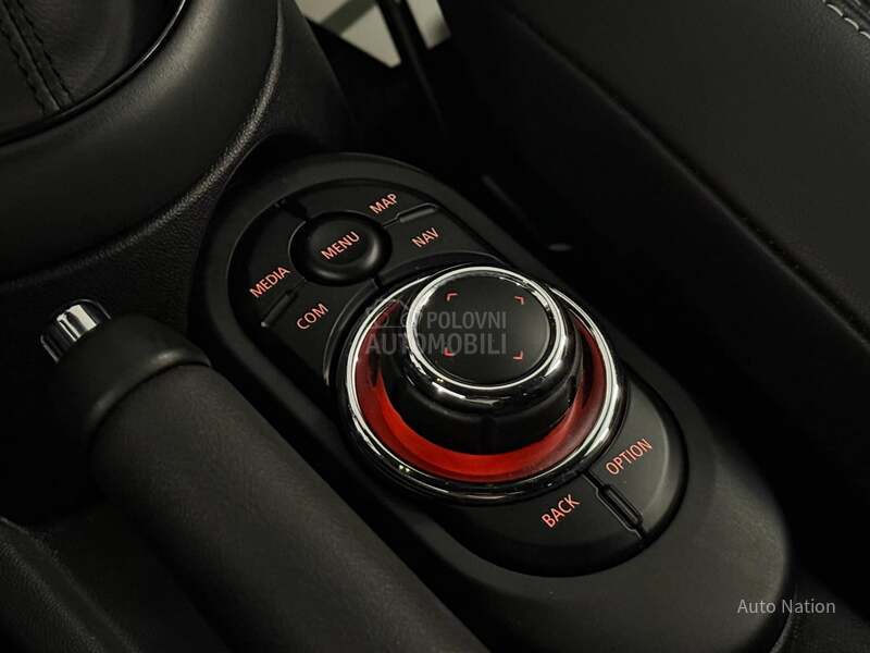 MINI Cooper 1.5 AT