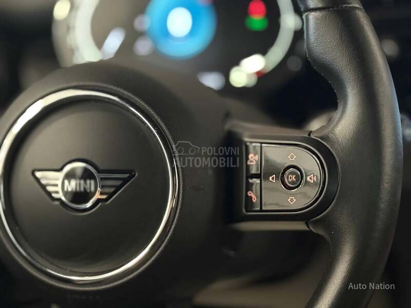 MINI Cooper 1.5 AT