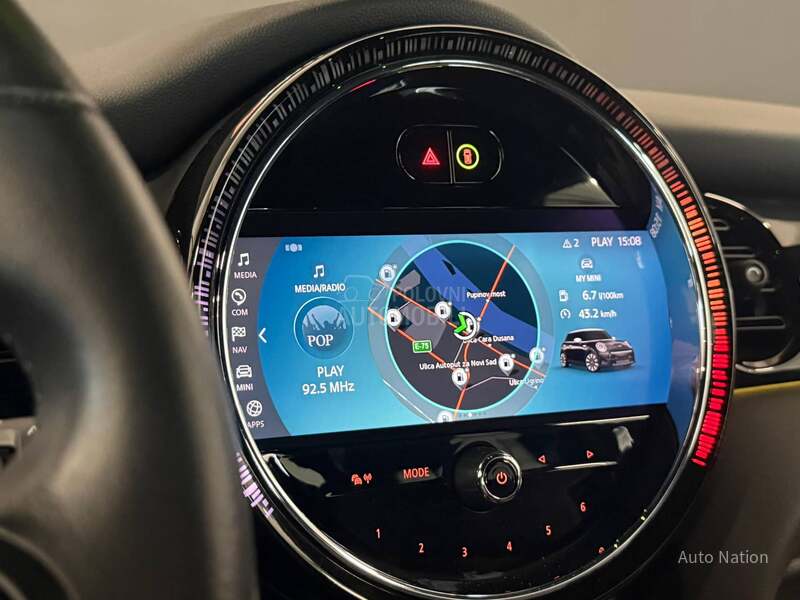 MINI Cooper 1.5 AT