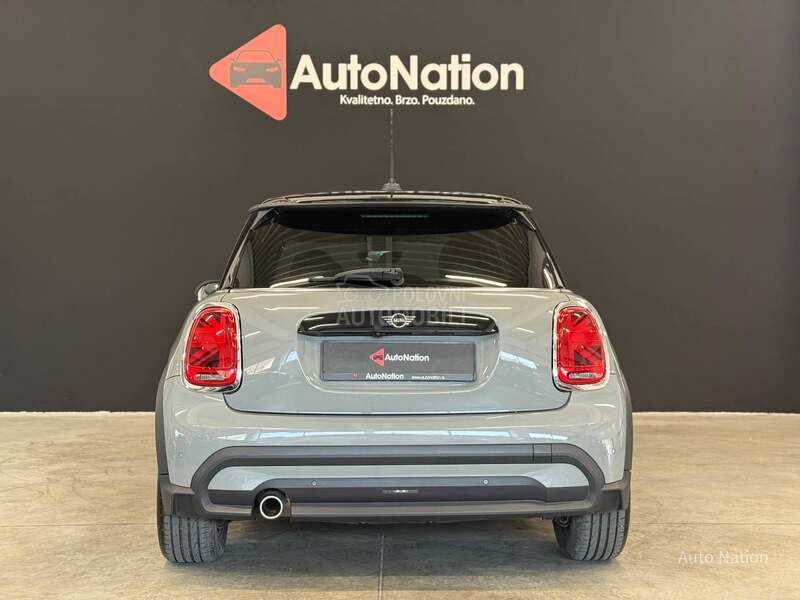 MINI Cooper 1.5 AT