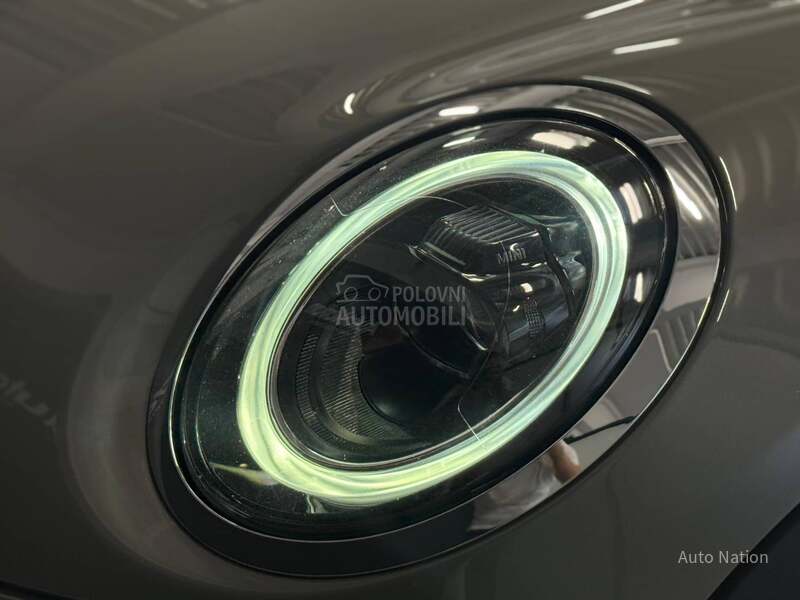MINI Cooper 1.5 AT