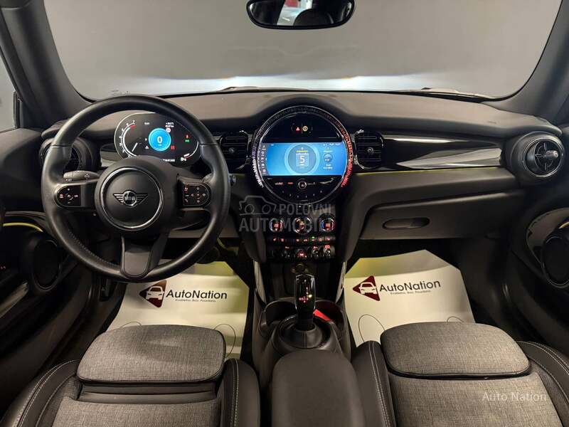 MINI Cooper 1.5 AT