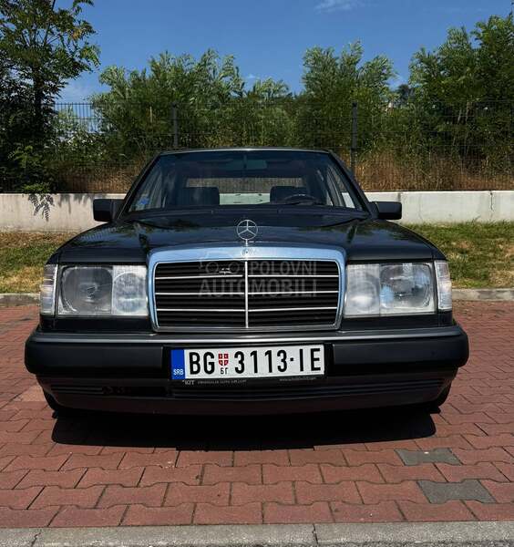 Mercedes Benz W124 om 606
