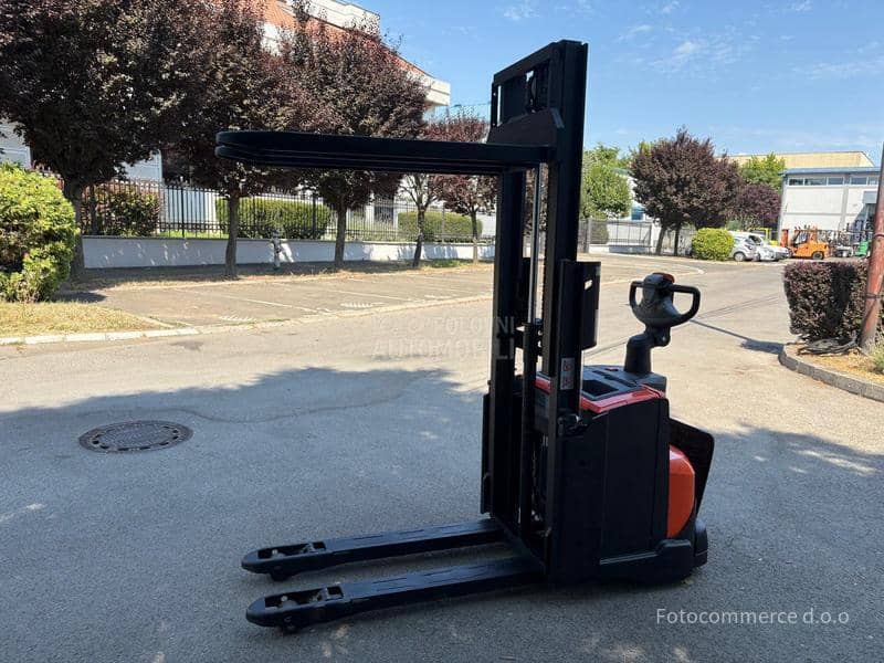 Toyota BT STAKER SWE200D