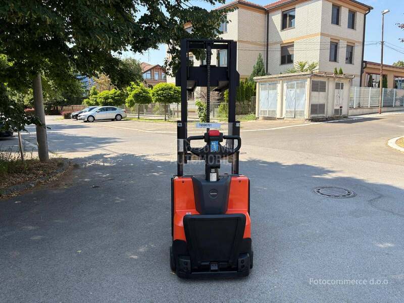 Toyota BT STAKER SWE200D