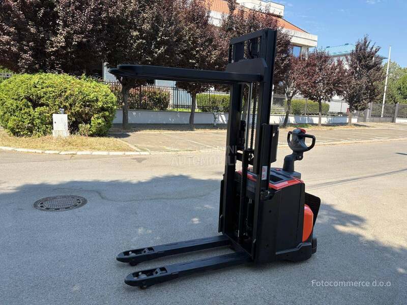Toyota BT STAKER SWE200D