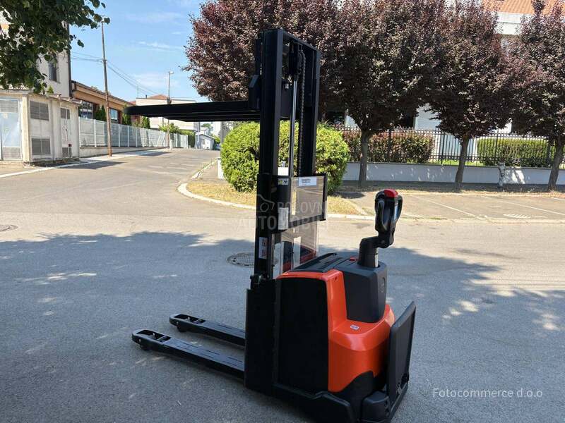 Toyota BT STAKER SWE200D