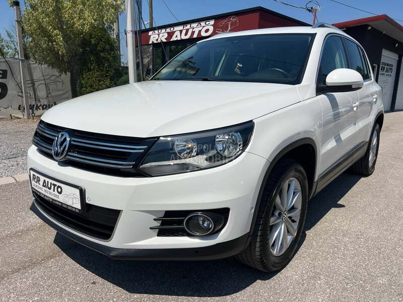Volkswagen Tiguan 2.0TDI SPORT DSG