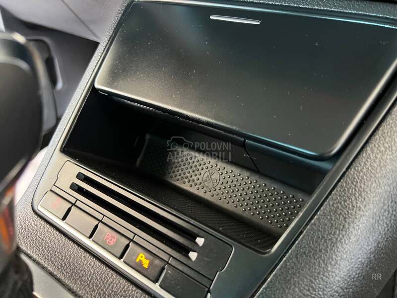 Volkswagen Tiguan 2.0TDI SPORT DSG