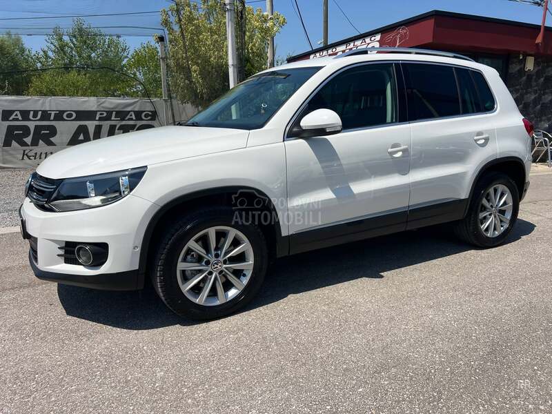 Volkswagen Tiguan 2.0TDI SPORT DSG