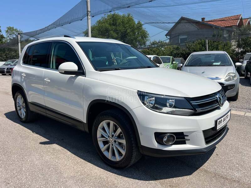 Volkswagen Tiguan 2.0TDI SPORT DSG