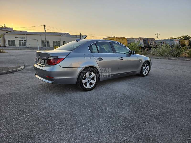 BMW 530 530D tek reeg