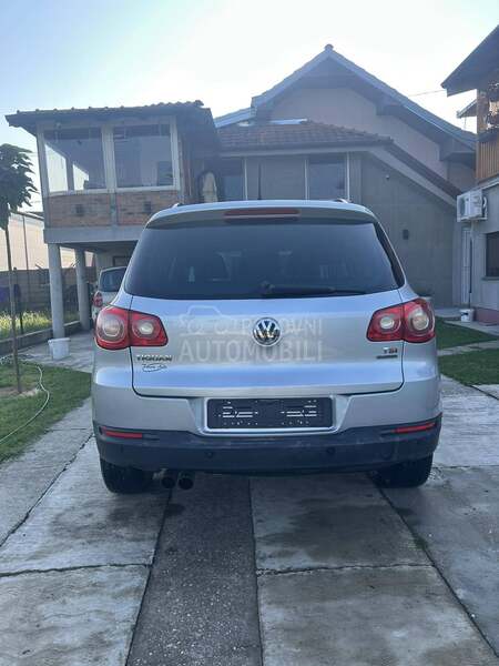 Volkswagen Tiguan 1.4 tsi