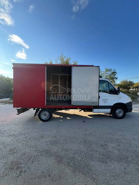 Iveco Daily samo furgon